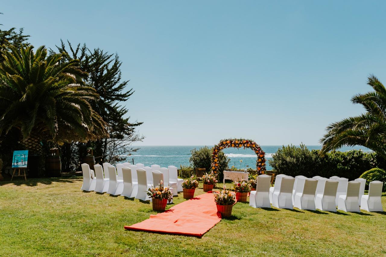 Ceremonia frente al mar